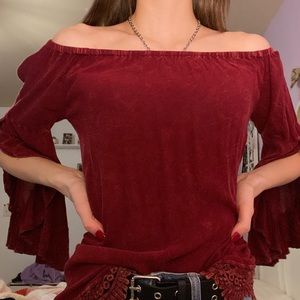 Off the shoulders flow top